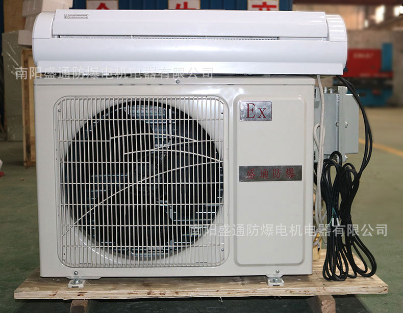 �]������x��������{��