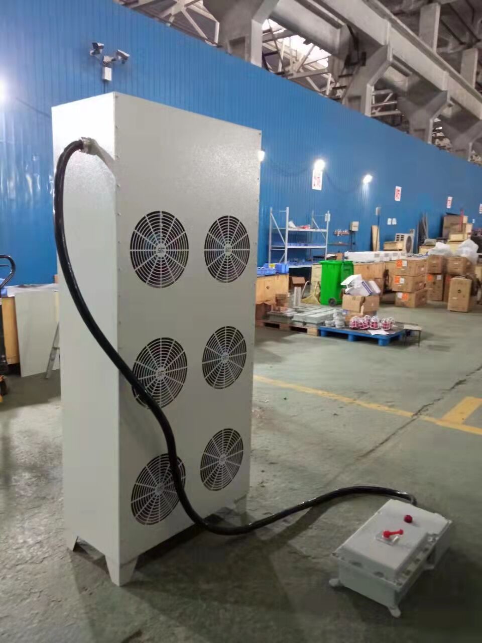 �̳���ʽ����ů�L�C�ľS�o�l����Σ�